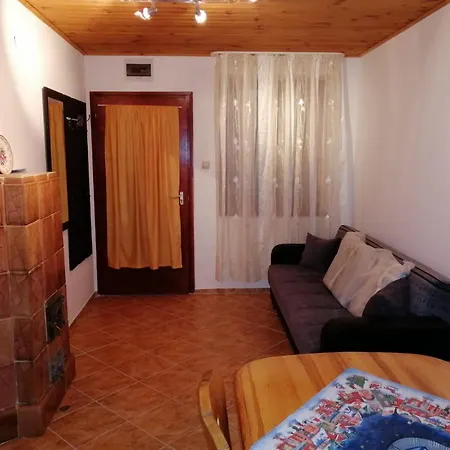 Fuchs Apartman Apartment Kehidakustany